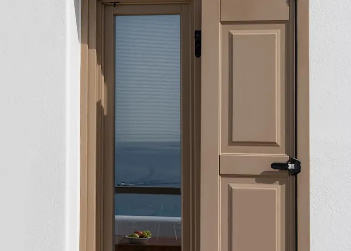 Lithos By Spyros & Flora 4*