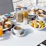 Otel Lithos By Spyros & Flora 4*