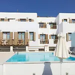 Otel Lithos By Spyros & Flora 4*