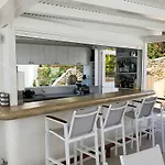 Lithos By Spyros & Flora Otel