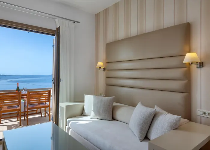 Lithos By Spyros & Flora 4* Agios Ioannis Diakoftis