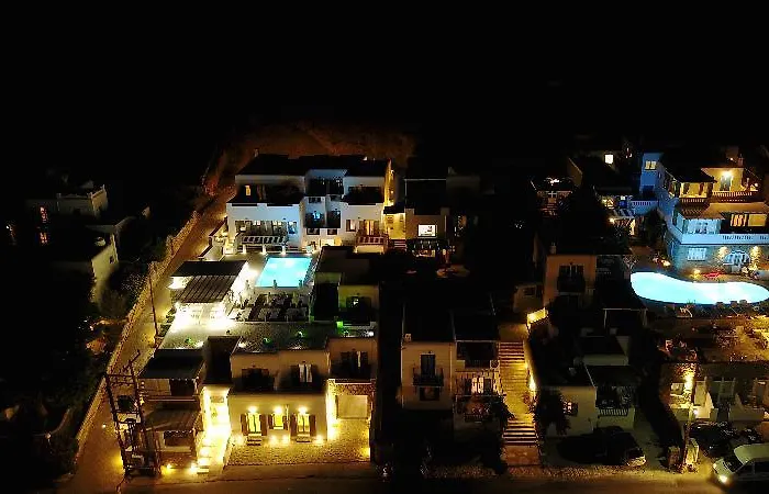 Lithos By Spyros & Flora Hotel 4*