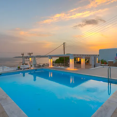 Hotel Lithos By Spyros & Flora 4*
