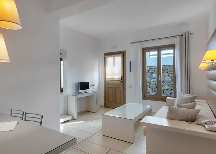 Lithos By Spyros & Flora Hotel