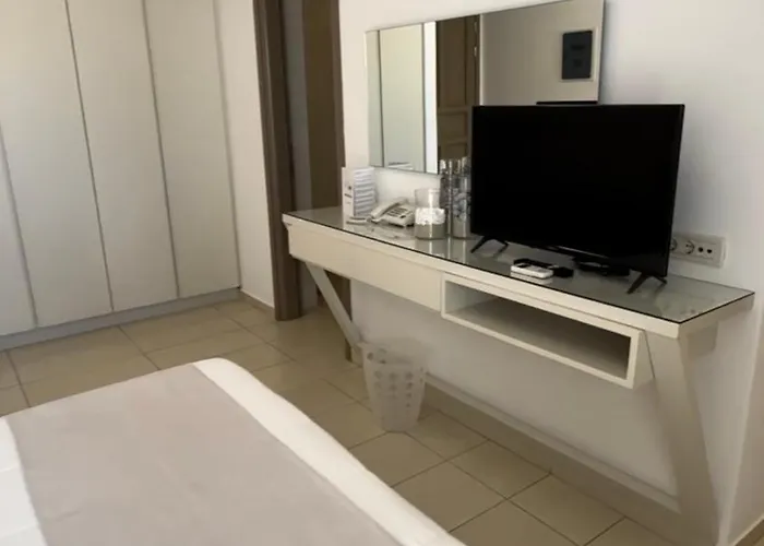 Lithos By Spyros & Flora 4*